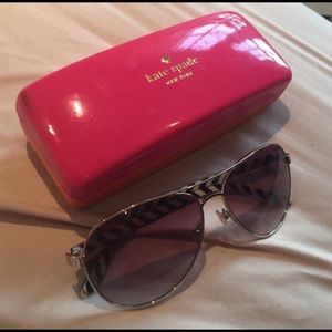 1 HR SALE FINAL PRICE Authentic KateSpade Aviators